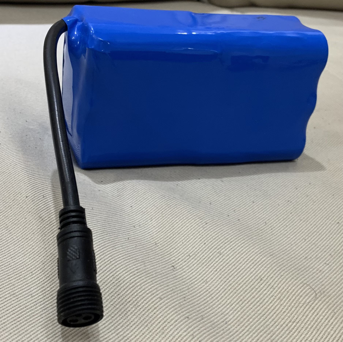 Lithium Battery Pack, 44.8 V 12 AH, <TAURUS金牛座TAF>, Li-Iron Battery, heat-shrink film (Copy)